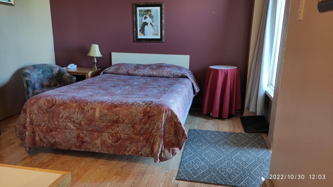 Motel Rayalco Laurier Station Zewnętrze zdjęcie