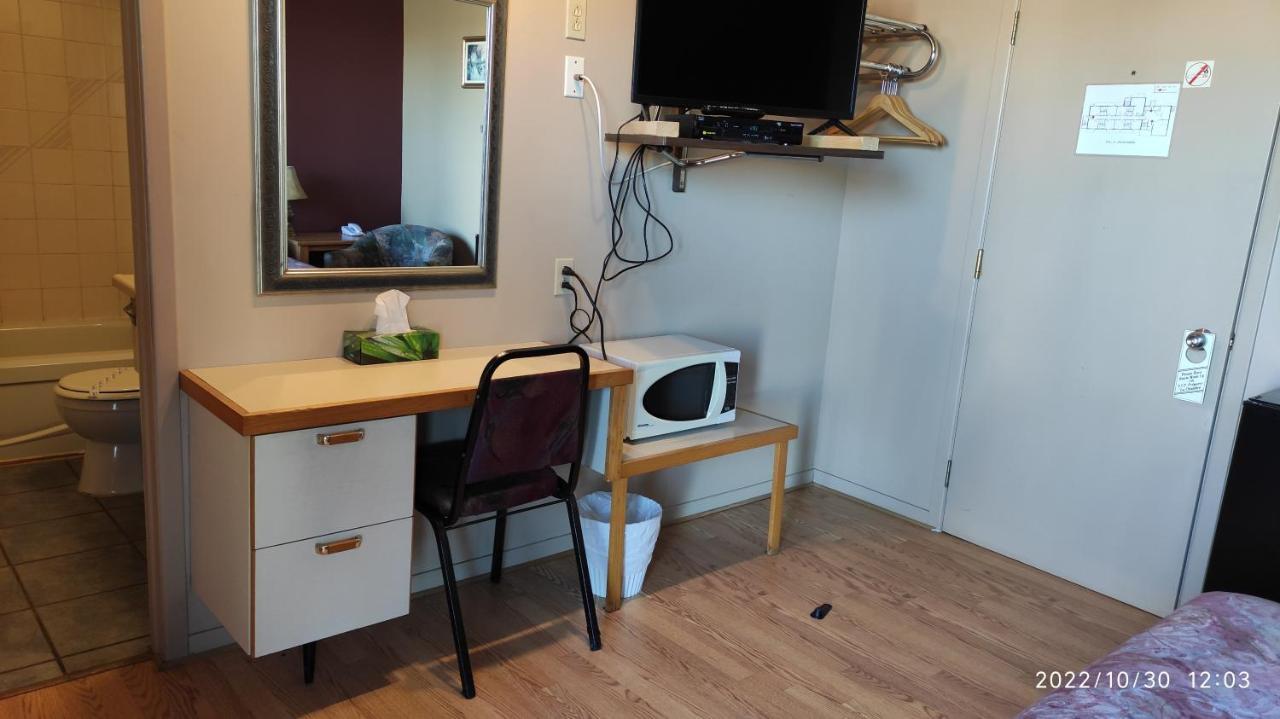 Motel Rayalco Laurier Station Zewnętrze zdjęcie